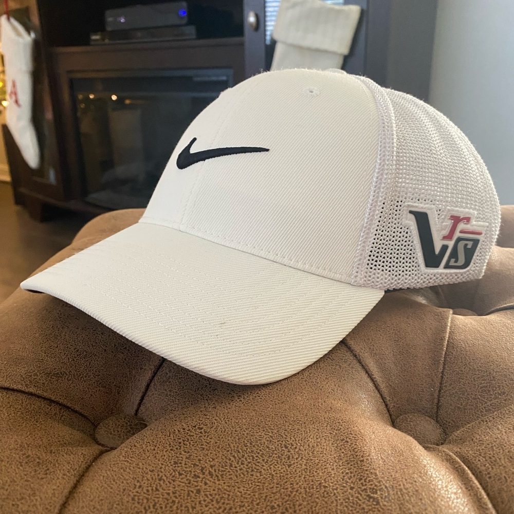 NIKE Golf hat